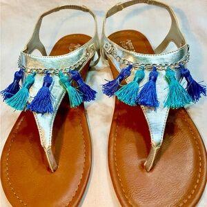 Arizona Jean Co. Sampson, women, vintage, sandal, silver + blue tassels, sz 9.5